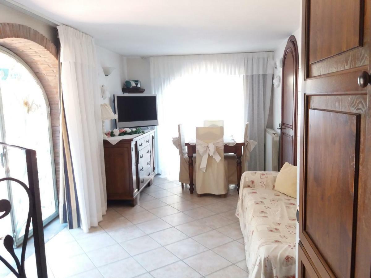 Villa Raffinato bilocale sul mare Lido di Camaiore Esterno foto